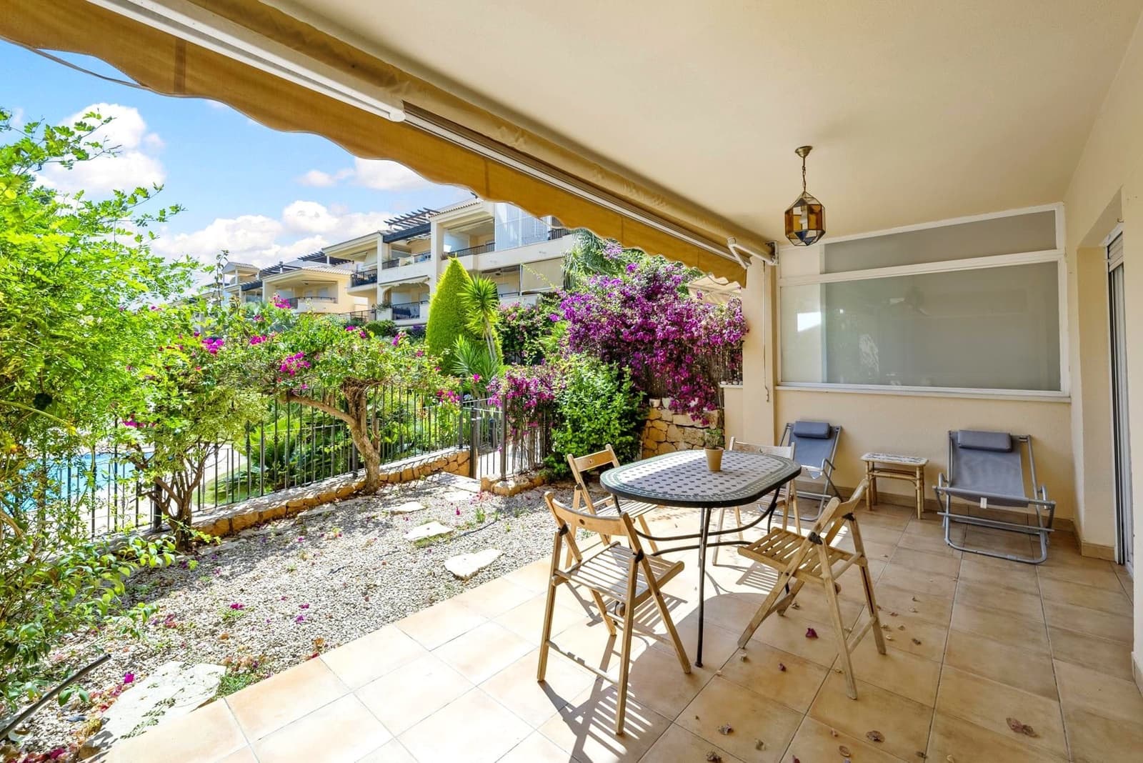 1 sypialnia Apartament do wynajęcia w Altea z basenem garażem - 875 € (Ref: 9022928)