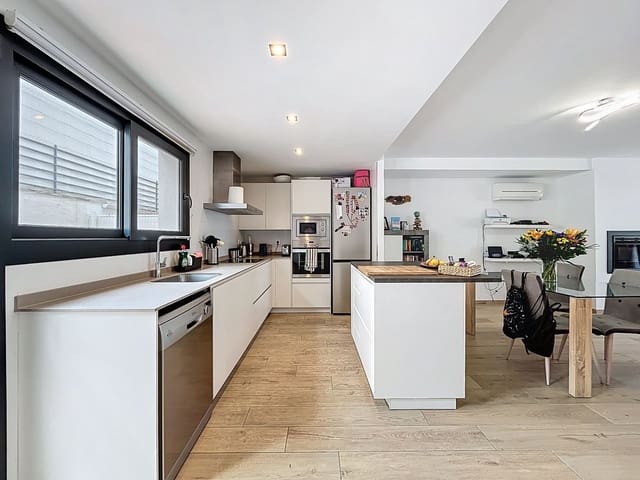 Bungalow de 3 habitaciones en Albir, Alfaz del Pi / L'Alfàs del Pi en venta con piscina garaje - 430.000 € (Ref: 9034218)