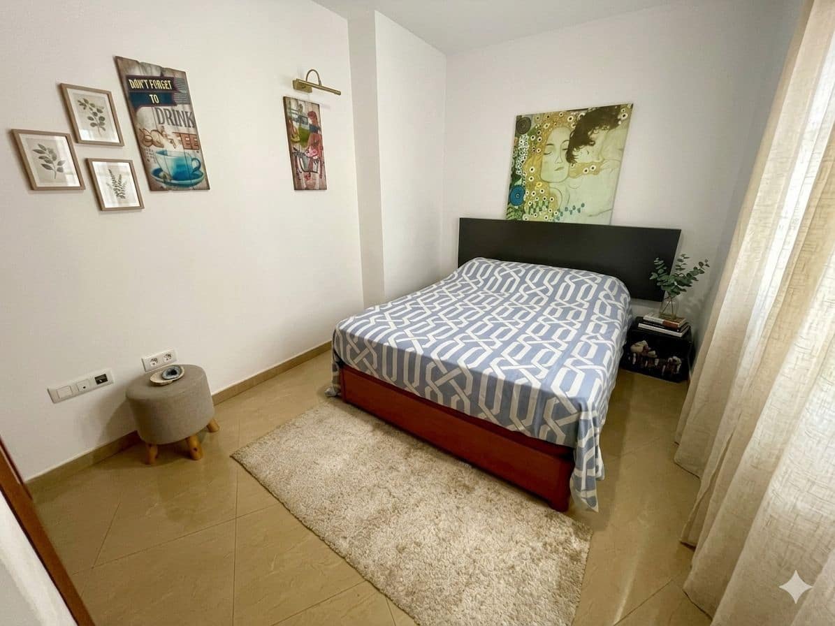 Apartamento de 2 habitaciones en Altea en alquiler con piscina garaje - 1.200 € (Ref: 9057318)