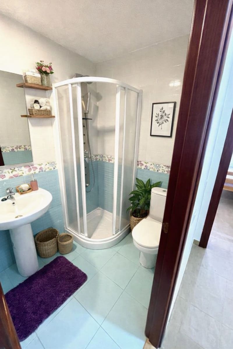 Apartamento de 2 habitaciones en Altea en alquiler con piscina garaje - 1.200 € (Ref: 9057318)