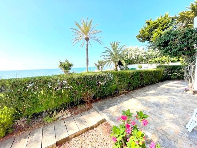 3 bedroom Apartment for rent in Altea with pool garage - € 1,800 (Ref: 9064941)