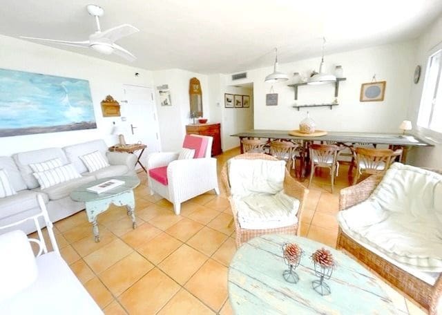 3 bedroom Apartment for rent in Altea with pool garage - € 1,800 (Ref: 9064941)