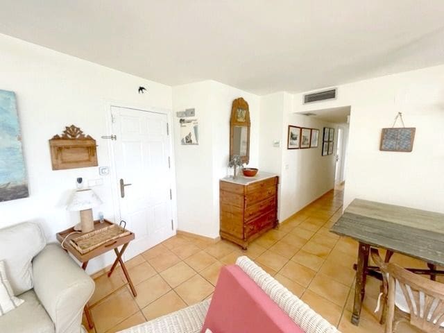 3 bedroom Apartment for rent in Altea with pool garage - € 1,800 (Ref: 9064941)