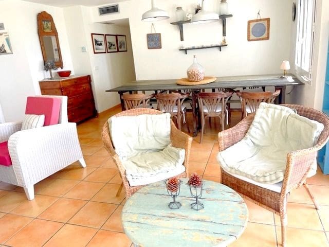 3 bedroom Apartment for rent in Altea with pool garage - € 1,800 (Ref: 9064941)