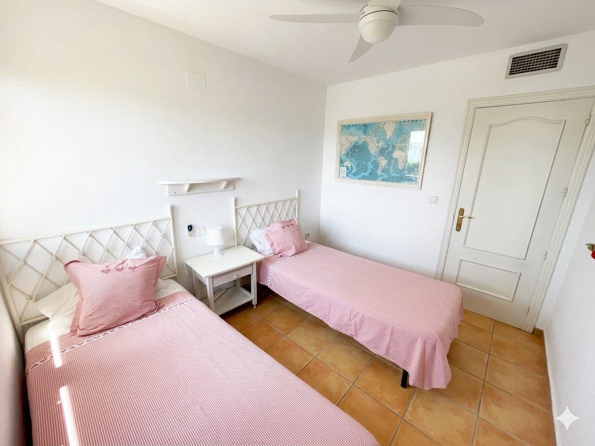 3 bedroom Apartment for rent in Altea with pool garage - € 1,800 (Ref: 9064941)