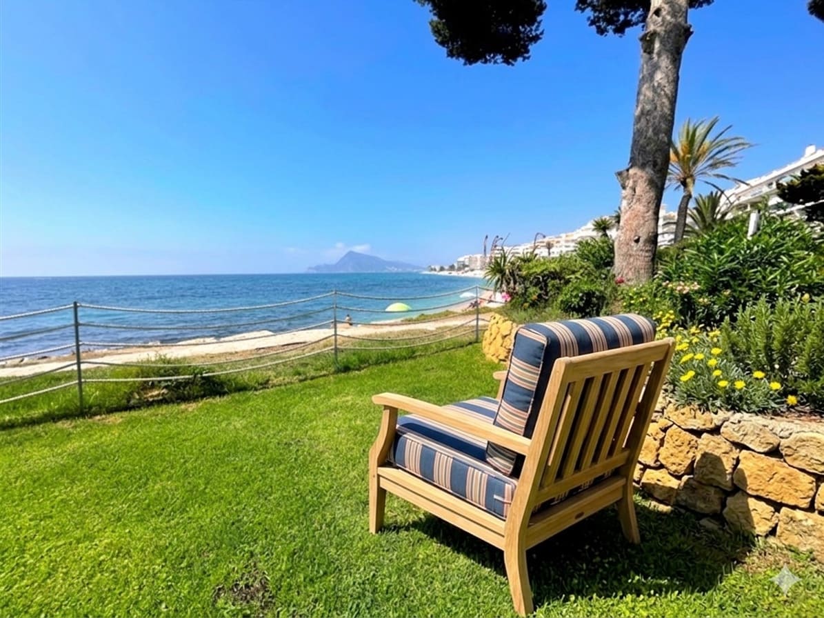 3 bedroom Apartment for rent in Altea with pool garage - € 1,800 (Ref: 9064941)