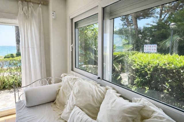 3 quarto Apartamento para arrendar em Altea com piscina garagem - 1 800 € (Ref: 9064941)
