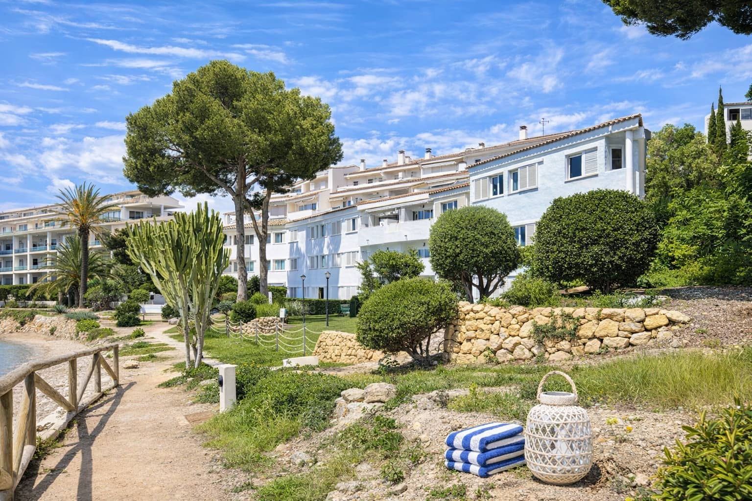 3 bedroom Apartment for rent in Altea with pool garage - € 1,800 (Ref: 9064941)