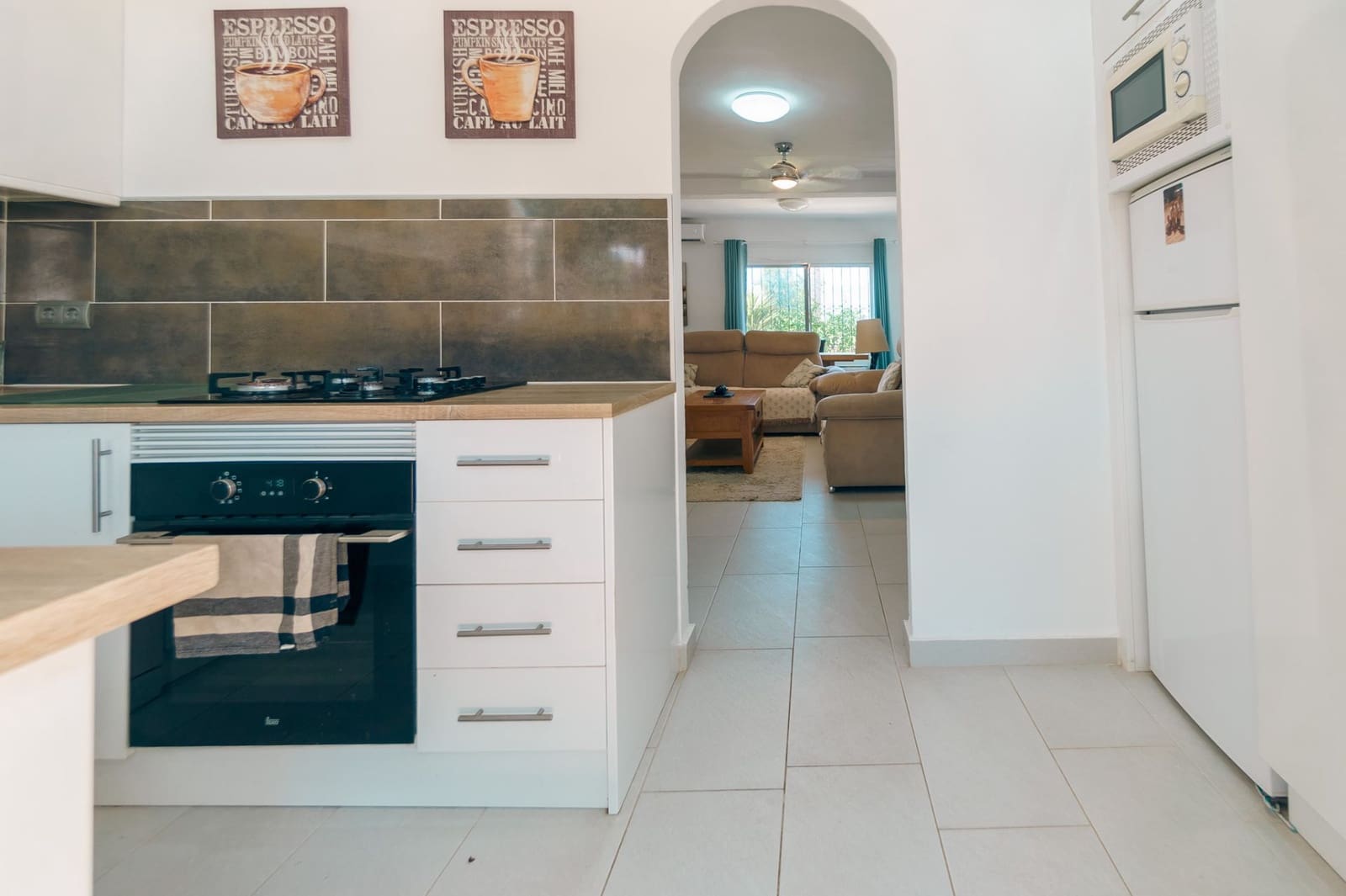 2 sovrum Villa till salu i Albir med pool garage - 375 000 € (Ref: 9148849)