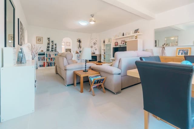 2 bedroom Villa for sale in Albir, Alfaz del Pi / L'Alfàs del Pi with pool garage - € 375,000 (Ref: 9148849)