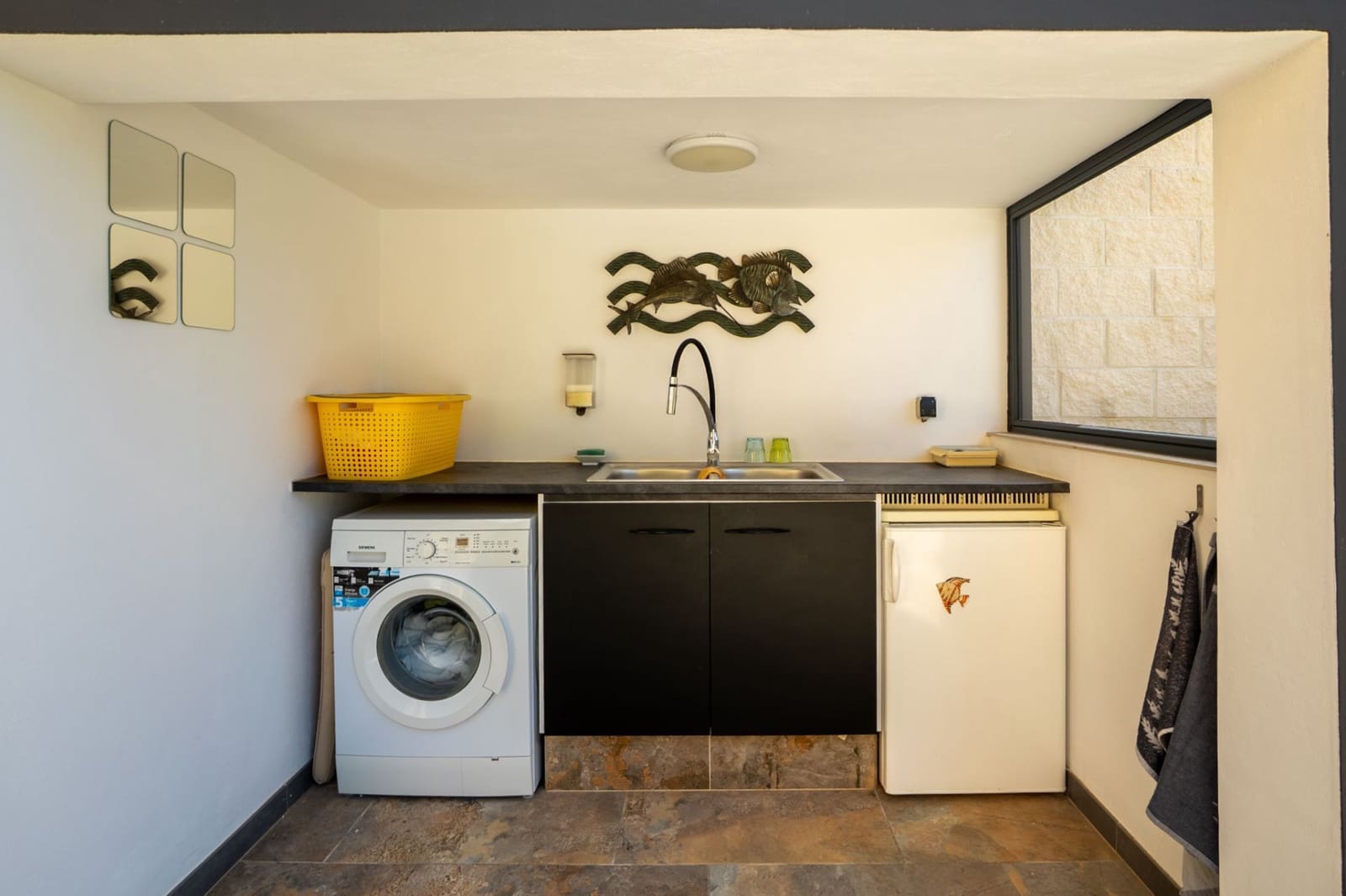 3 slaapkamer Villa te koop in Callosa d'En Sarria met zwembad garage - € 1.895.000 (Ref: 9228211)