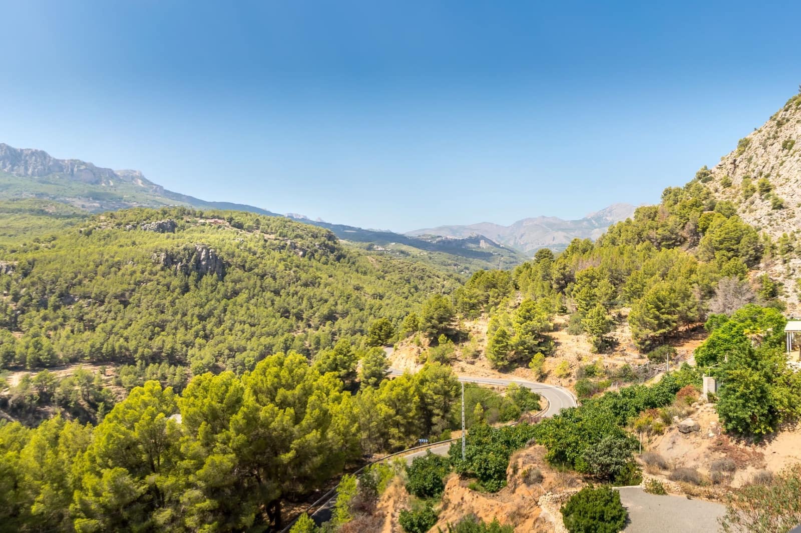 3 slaapkamer Villa te koop in Callosa d'En Sarria met zwembad garage - € 1.895.000 (Ref: 9228211)