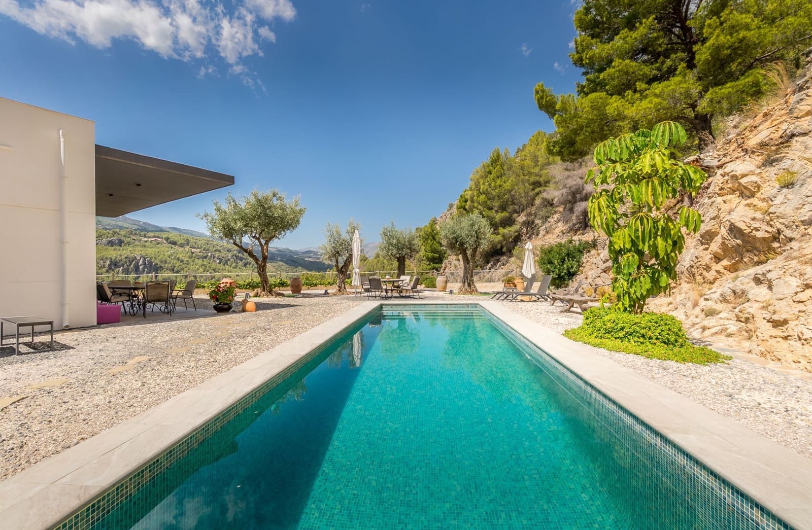 3 slaapkamer Villa te koop in Callosa d'En Sarria met zwembad garage - € 1.895.000 (Ref: 9228211)