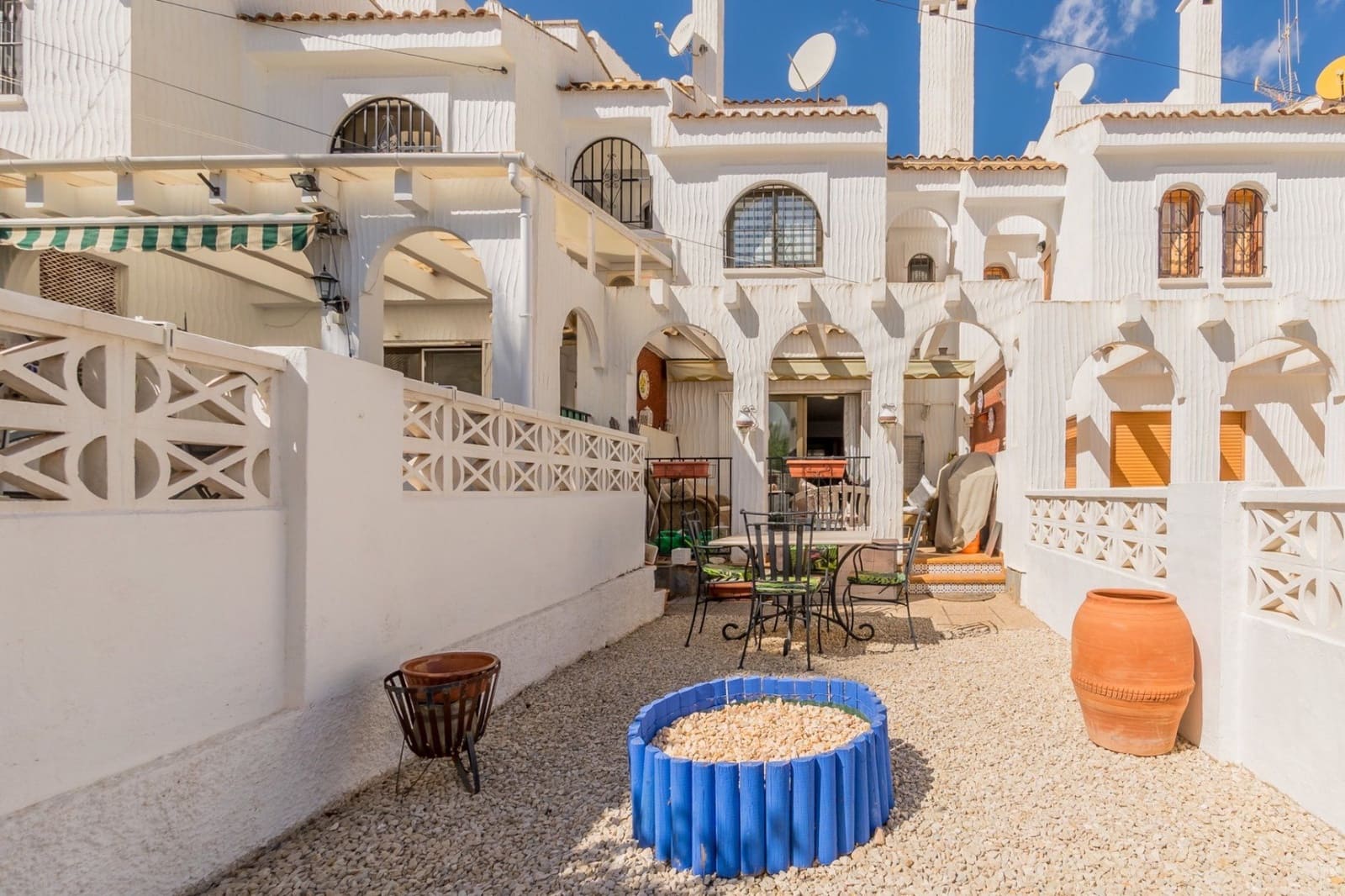 3 Zimmer Doppelhaus zu verkaufen in Albir mit Pool Garage - 349.000 € (Ref: 9290994)