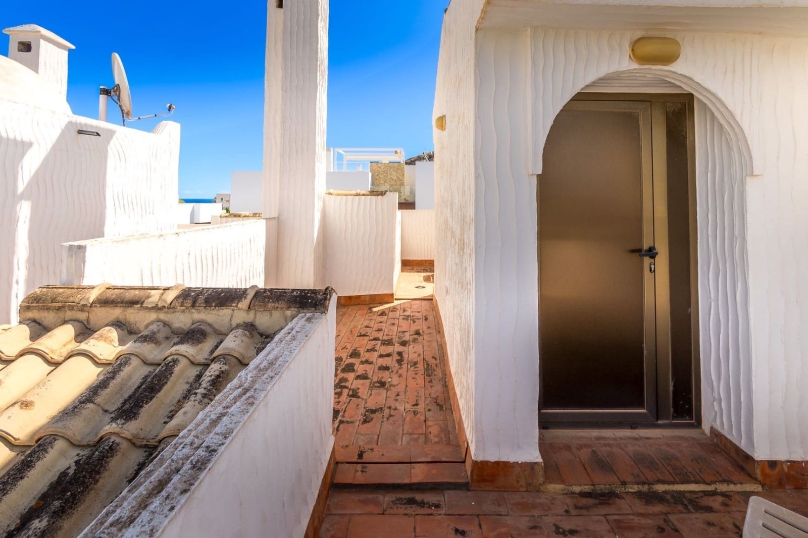 3 Zimmer Doppelhaus zu verkaufen in Albir mit Pool Garage - 349.000 € (Ref: 9290994)