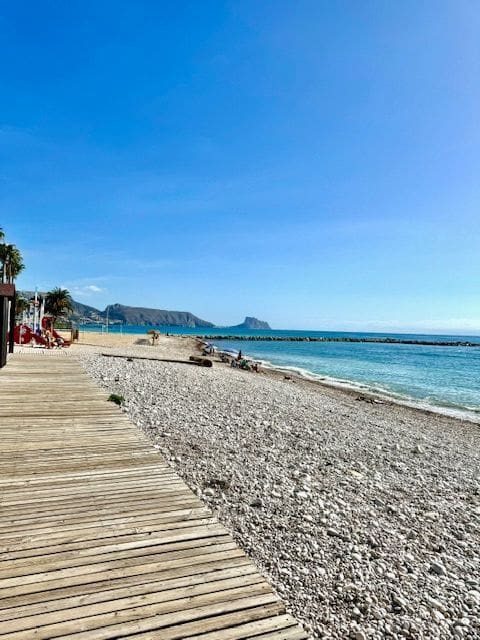 3 bedroom Apartment for rent in Altea with pool garage - € 1,600 (Ref: 9337531)