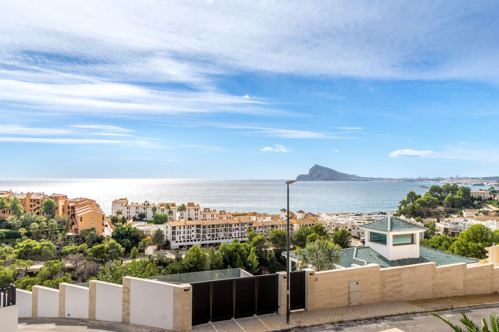 3 soveværelse Lejlighed til salg i Altea med swimmingpool - € 485.000 (Ref: 9349003)