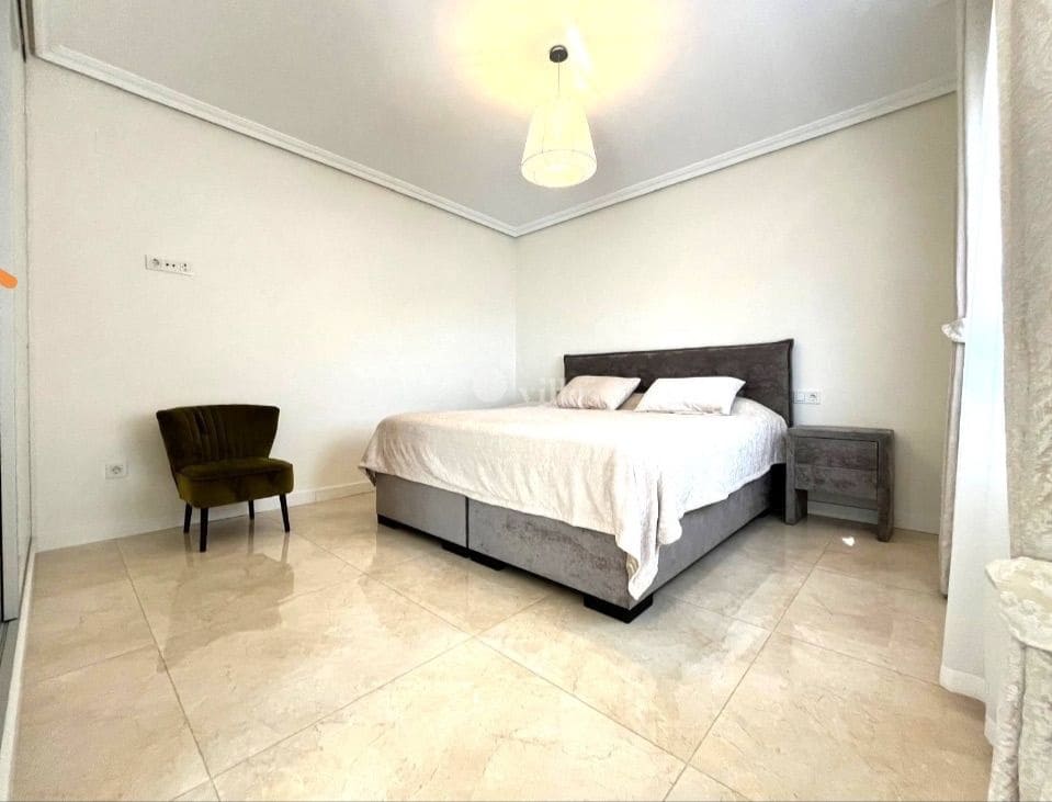 4 bedroom Semi-detached Villa for sale in Albir with pool garage - € 695,000 (Ref: 9356675)