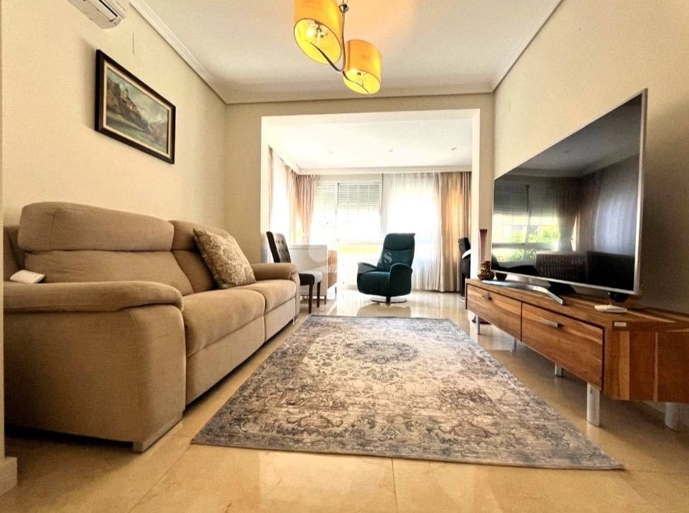 4 bedroom Semi-detached Villa for sale in Albir with pool garage - € 695,000 (Ref: 9356675)