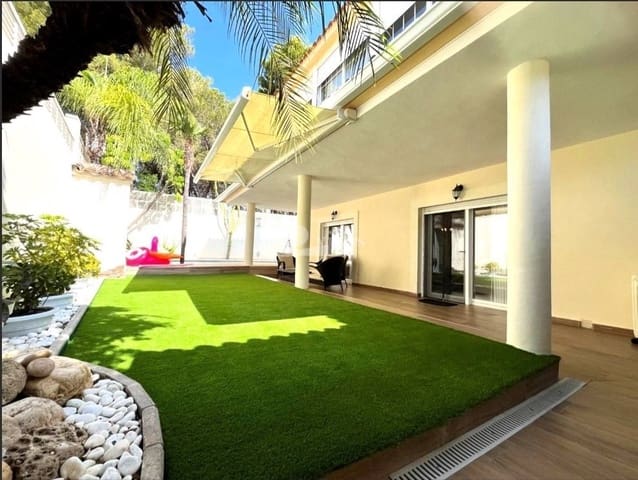 4 bedroom Semi-detached Villa for sale in Albir, Alfaz del Pi / L'Alfàs del Pi with pool garage - € 695,000 (Ref: 9356675)