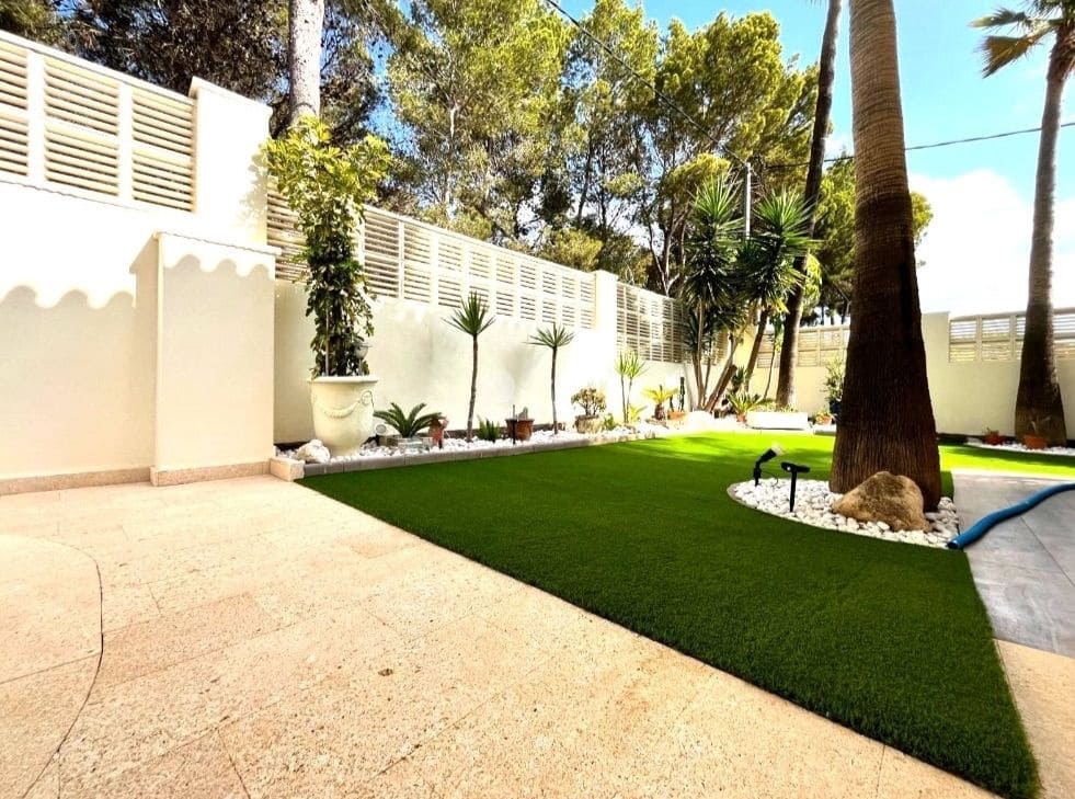 4 bedroom Semi-detached Villa for sale in Albir with pool garage - € 695,000 (Ref: 9356675)