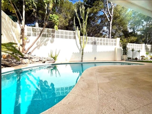 4 bedroom Semi-detached Villa for sale in Albir, Alfaz del Pi / L'Alfàs del Pi with pool garage - € 695,000 (Ref: 9356675)