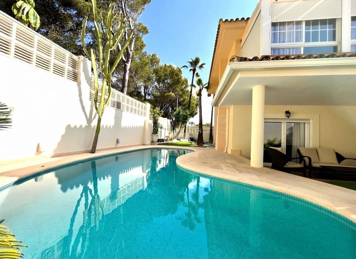 4 sypialnia Dom blizniak na sprzedaż w Albir z basenem garażem - 670 000 € (Ref: 9356675)