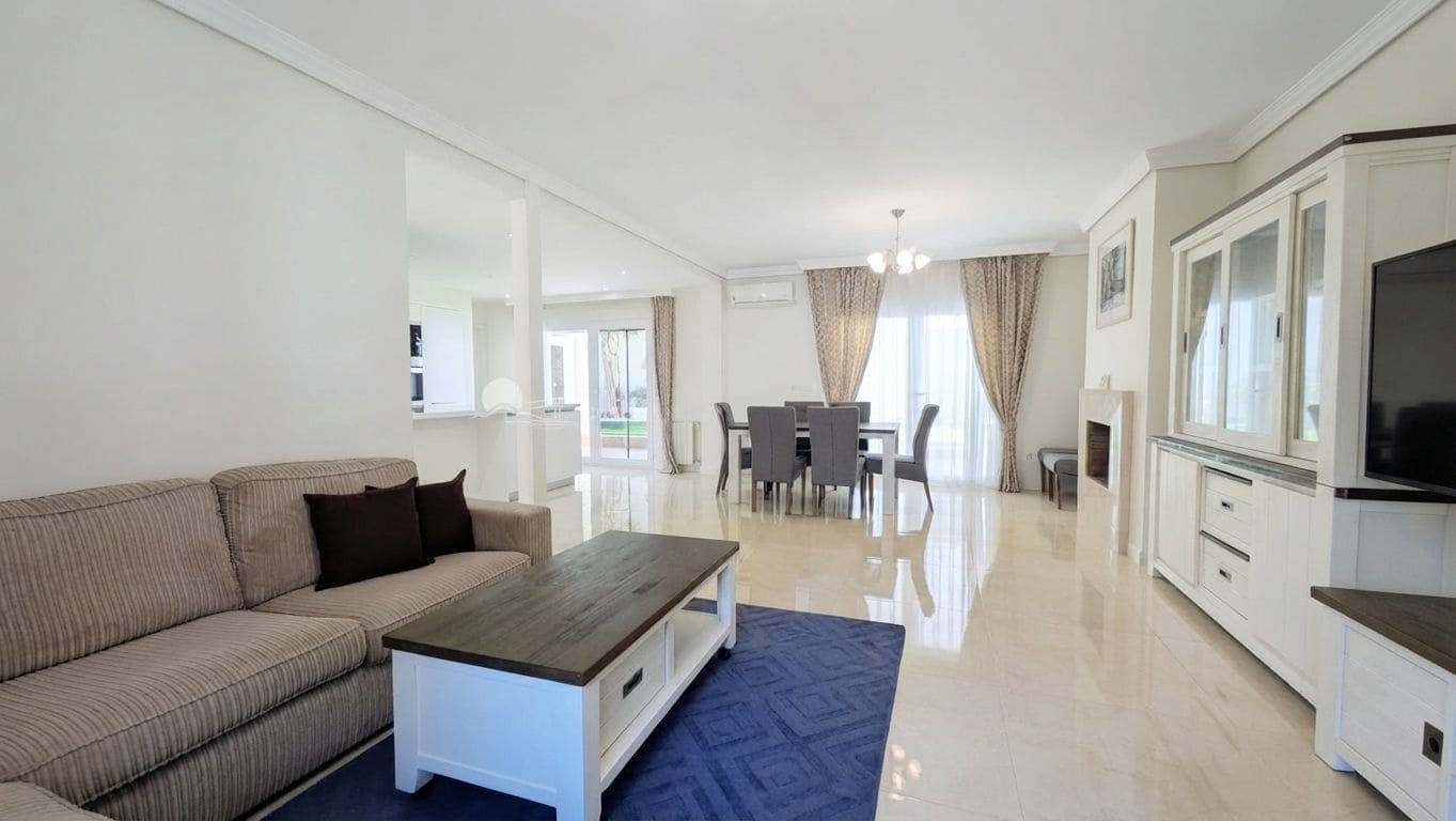 4 sypialnia Dom blizniak na sprzedaż w Albir z basenem garażem - 670 000 € (Ref: 9356675)