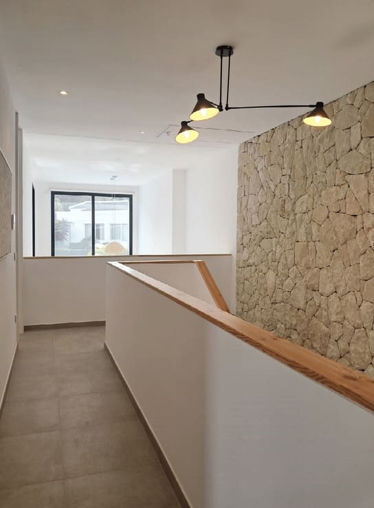 4 bedroom Villa for sale in Albir with pool garage - € 875,000 (Ref: 9387400)