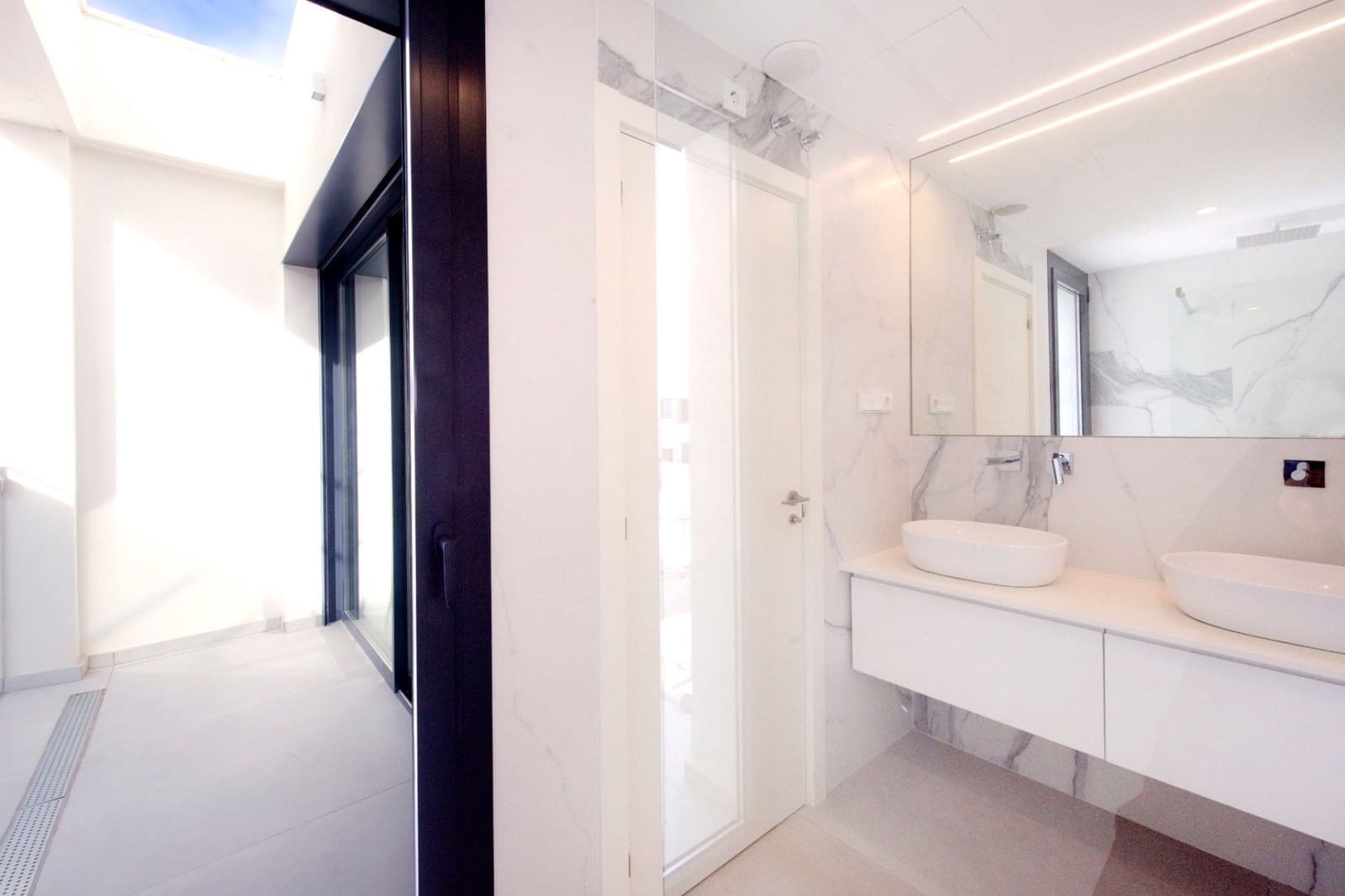 3 Zimmer Doppelhaus zu verkaufen in Albir mit Pool Garage - 480.000 € (Ref: 9398198)