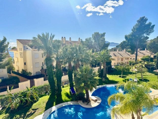3 soveværelse Penthouse til salg i Altea med swimmingpool garage - € 440.000 (Ref: 9451800)