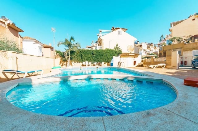 2 bedroom Villa for sale in La Nucia with pool garage - € 329,000 (Ref: 9526136)