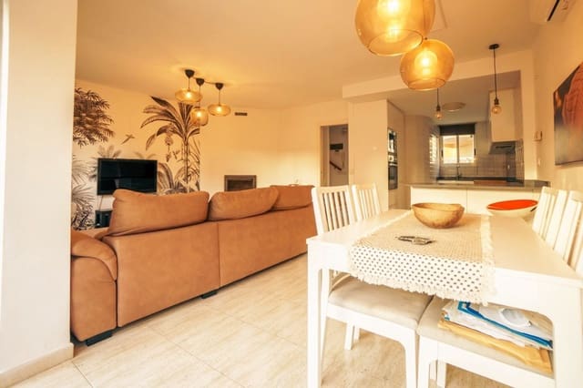 2 bedroom Villa for sale in La Nucia with pool garage - € 329,000 (Ref: 9526136)