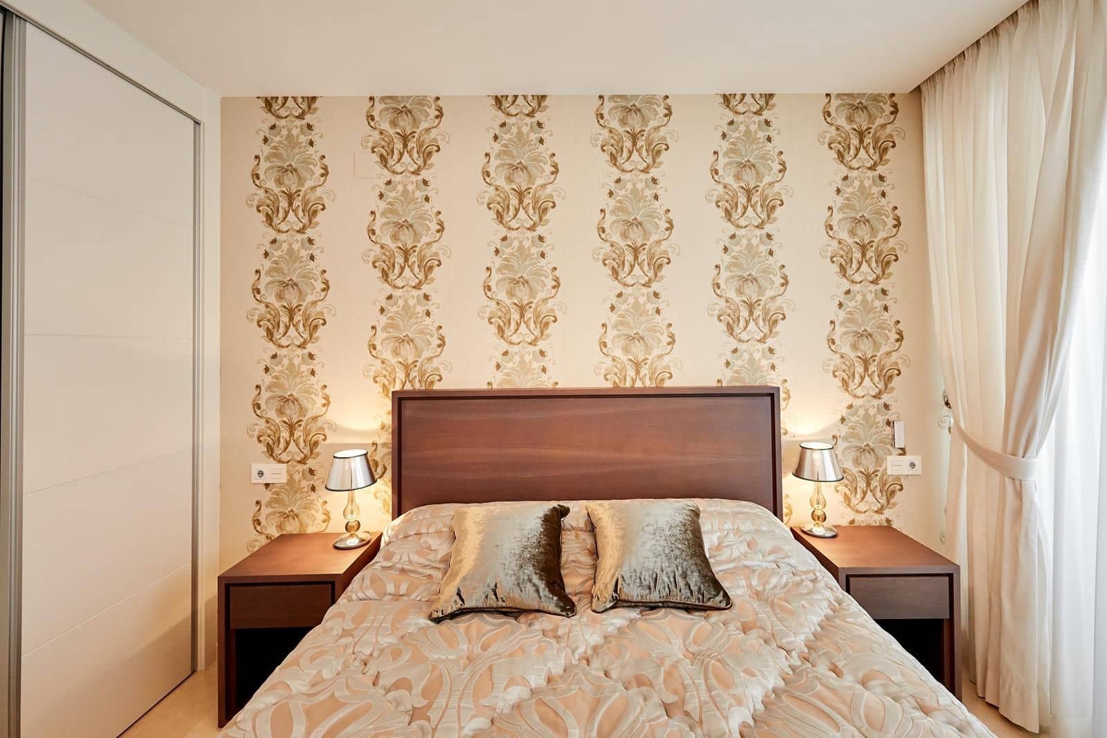 2 bedroom Apartment for sale in La Villajoyosa / Vila Joiosa with pool garage - € 595,000 (Ref: 9543057)