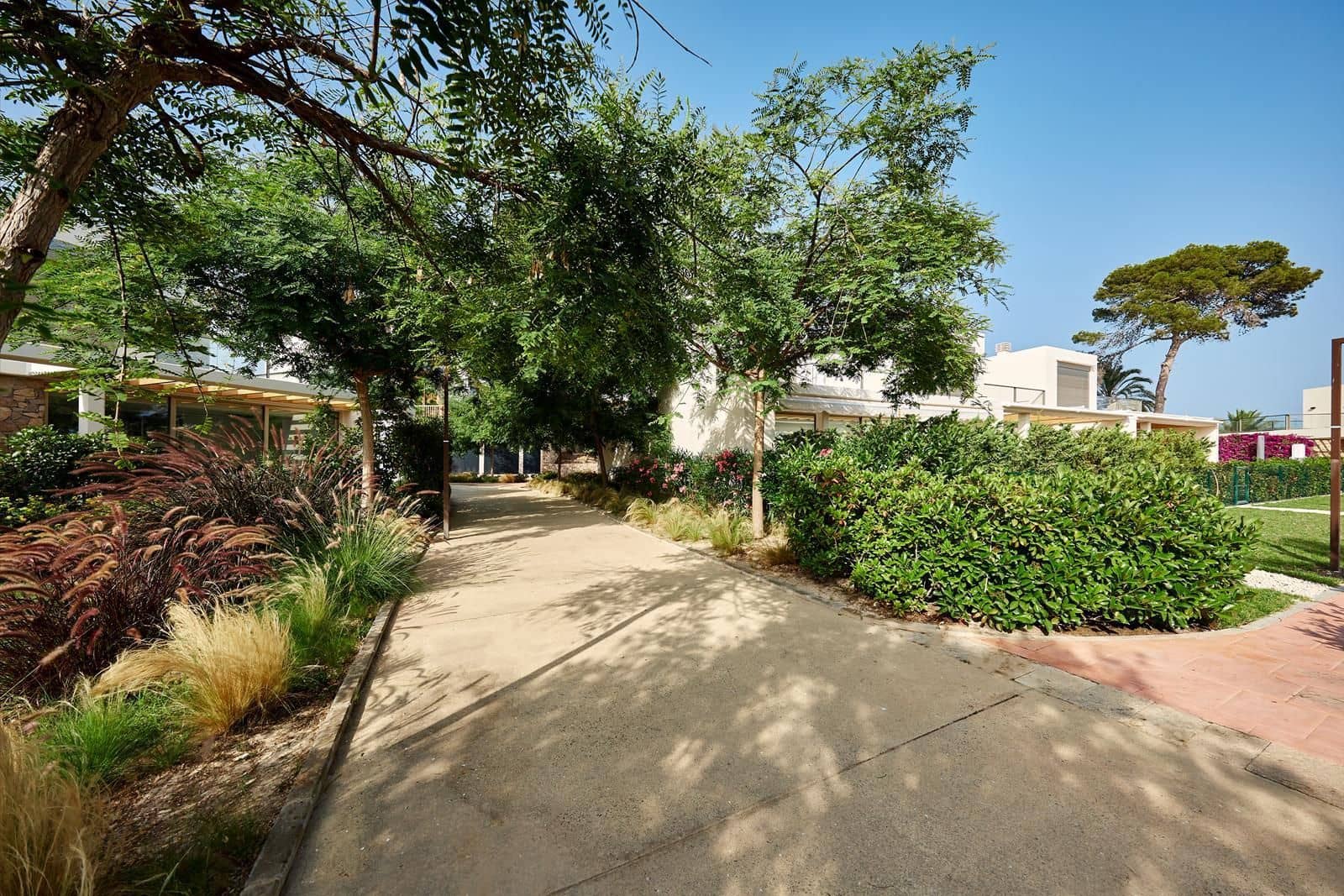 2 bedroom Apartment for sale in La Villajoyosa / Vila Joiosa with pool garage - € 595,000 (Ref: 9543057)