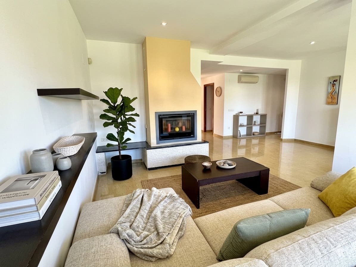 3 sovrum Takvåning att hyra i Altea med pool garage - 1 600 € (Ref: 9564325)