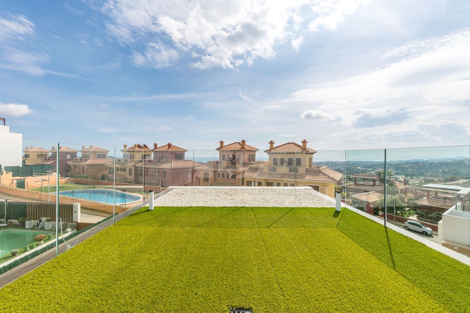 Chalet de 4 habitaciones en Finestrat en venta con piscina garaje - 549.000 € (Ref: 9741490)