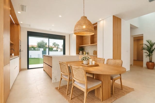 4 makuuhuone Huvila myytävänä paikassa Albir, Alfaz del Pi / L'Alfàs del Pi mukana uima-altaan 
autotalli - 1 195 000 € (Ref: 9770289)