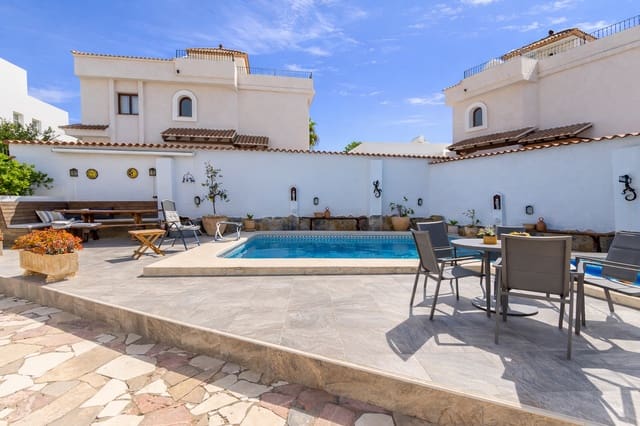 3 sovrum Villa till salu i Albir, Alfaz del Pi / L'Alfàs del Pi med pool garage - 549 000 € (Ref: 9798673)