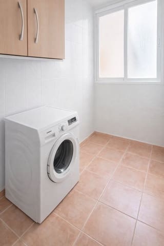 Apartamento de 4 habitaciones en La Nucia en alquiler - 950 € (Ref: 9835183)
