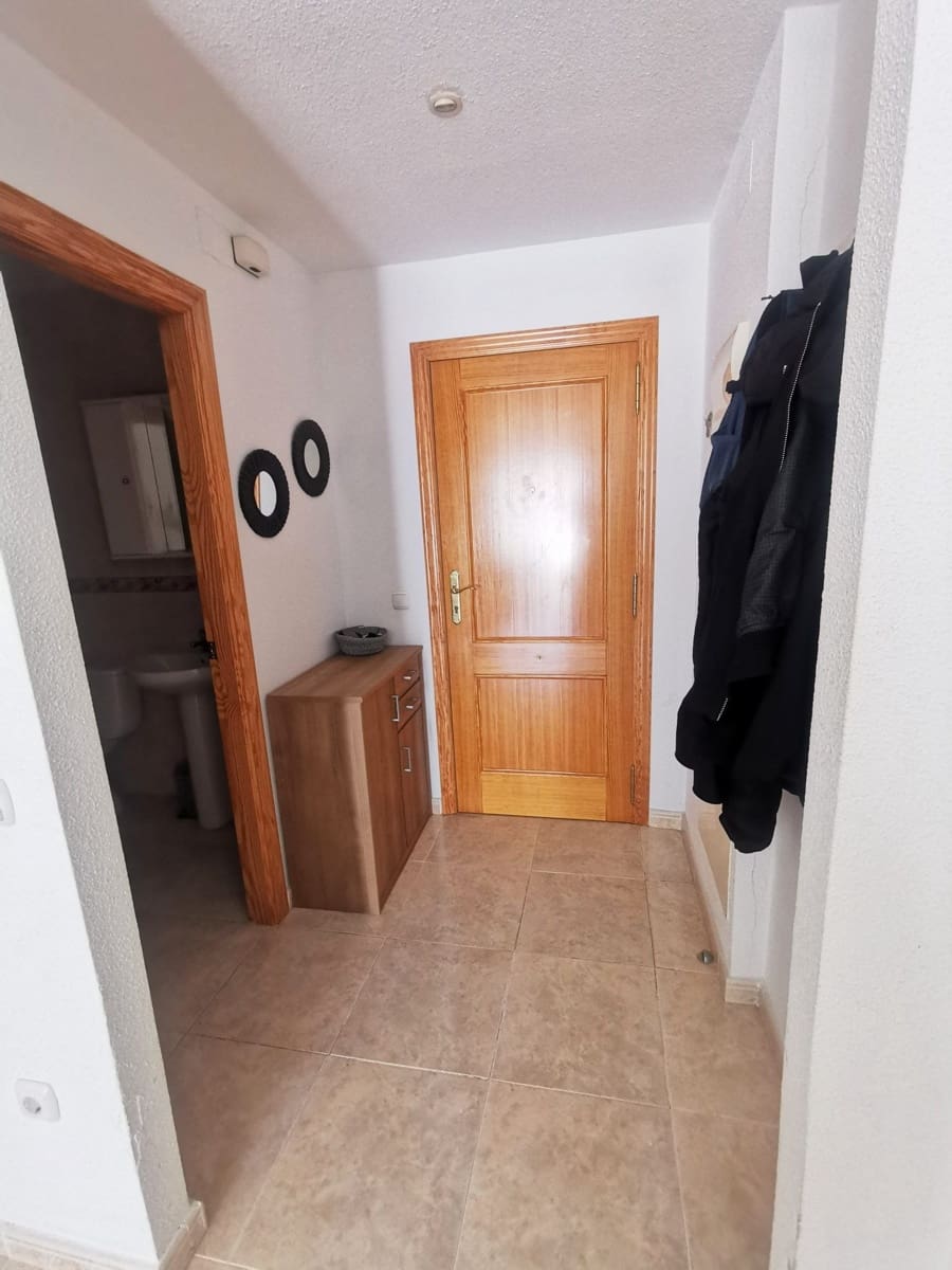 4 bedroom Apartment for rent in La Nucia - € 950 (Ref: 9835183)