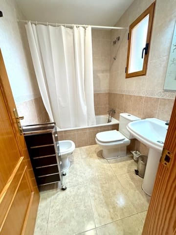 4 soverom Leilighet til leie i La Nucia - € 950 (Ref: 9835183)