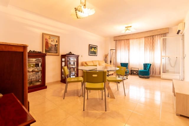3 chambre Appartement à vendre à Alfaz del Pi / L'Alfàs del Pi avec garage - 249 000 € (Ref: 9856329)