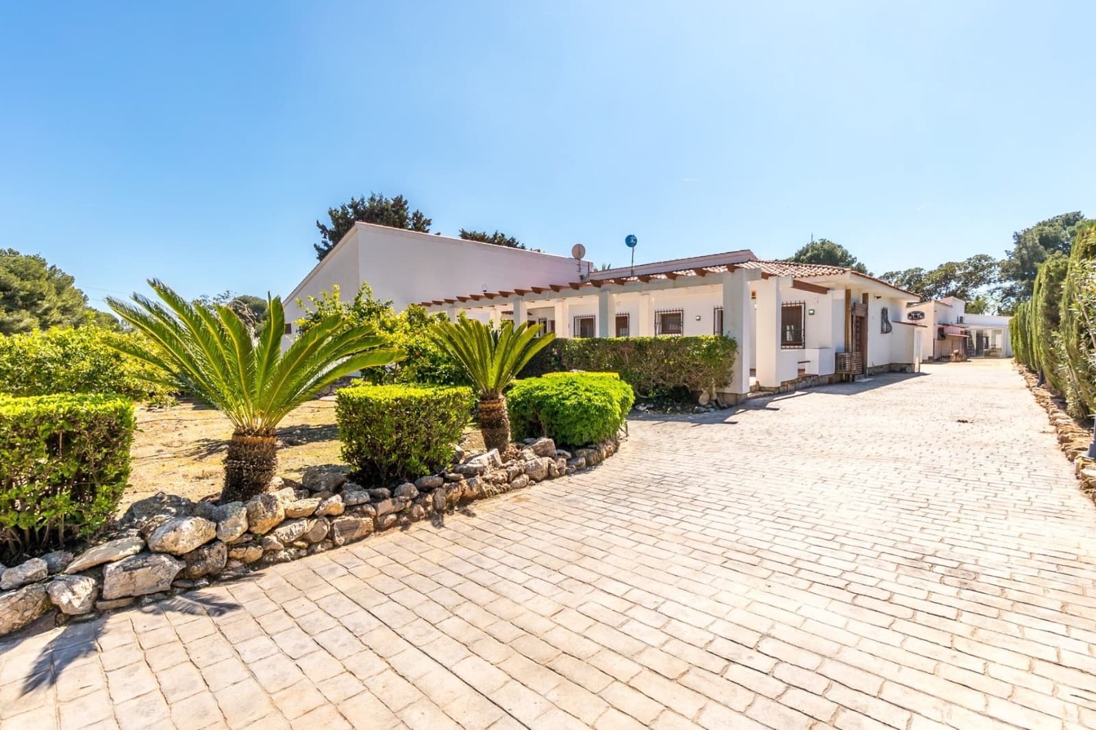 5 Zimmer Finca/Landgut zu verkaufen in Alfaz del Pi / L'Alfas del Pi mit Pool Garage - 1.495.000 € (Ref: 9898708)