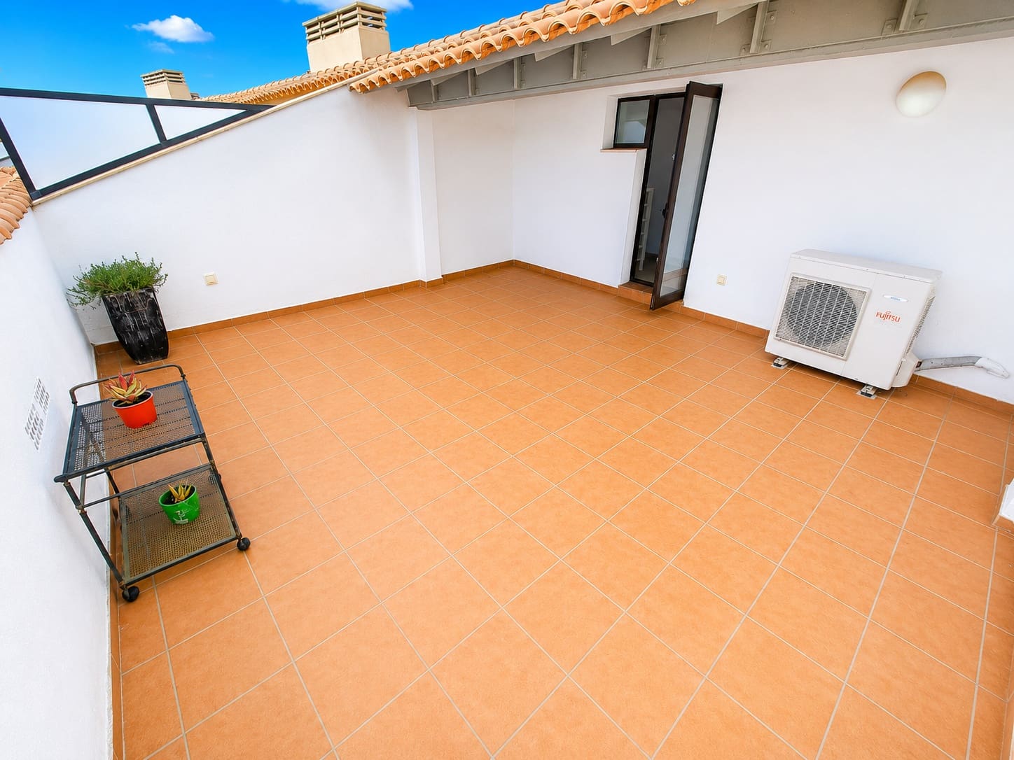 2 Zimmer Penthouse zu verkaufen in Albir mit Pool Garage - 395.000 € (Ref: 9915200)