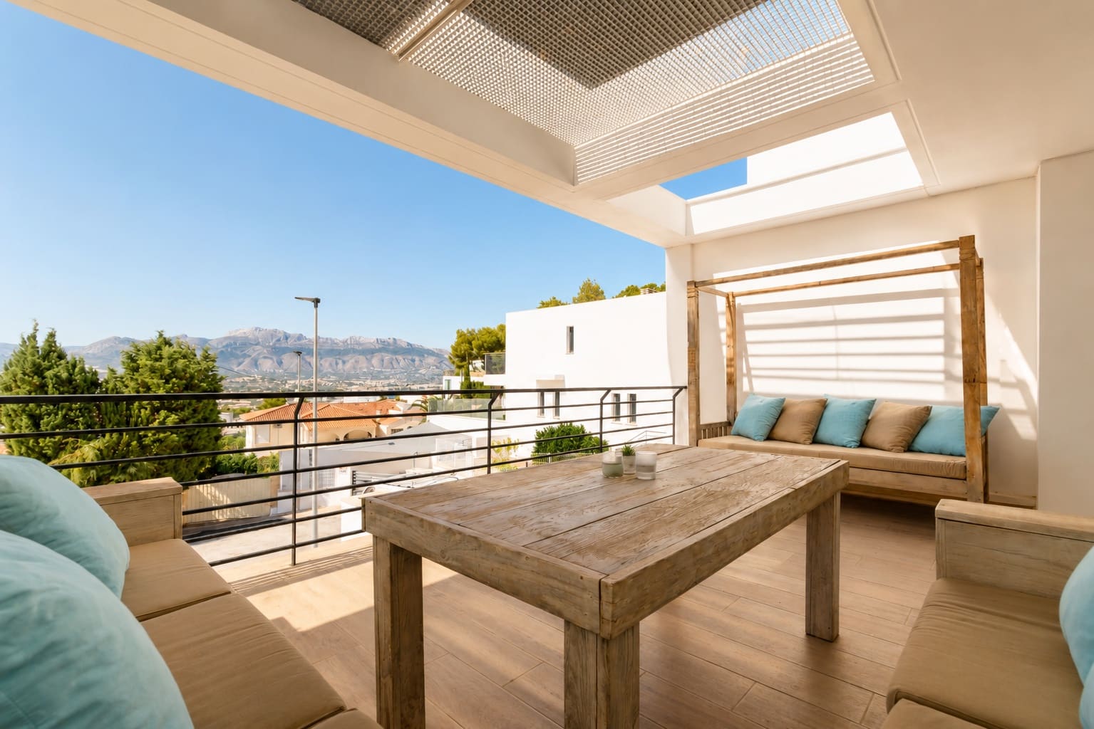 3 slaapkamer Huis te koop in Albir met zwembad garage - € 495.000 (Ref: 9921675)