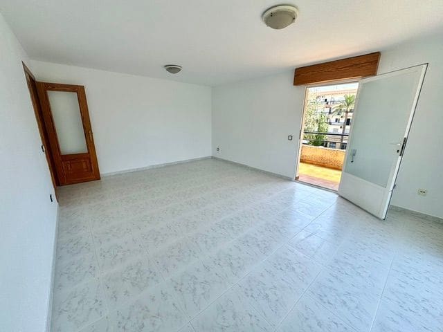 3 bedroom Townhouse for rent in Altea - € 900 (Ref: 9935491)