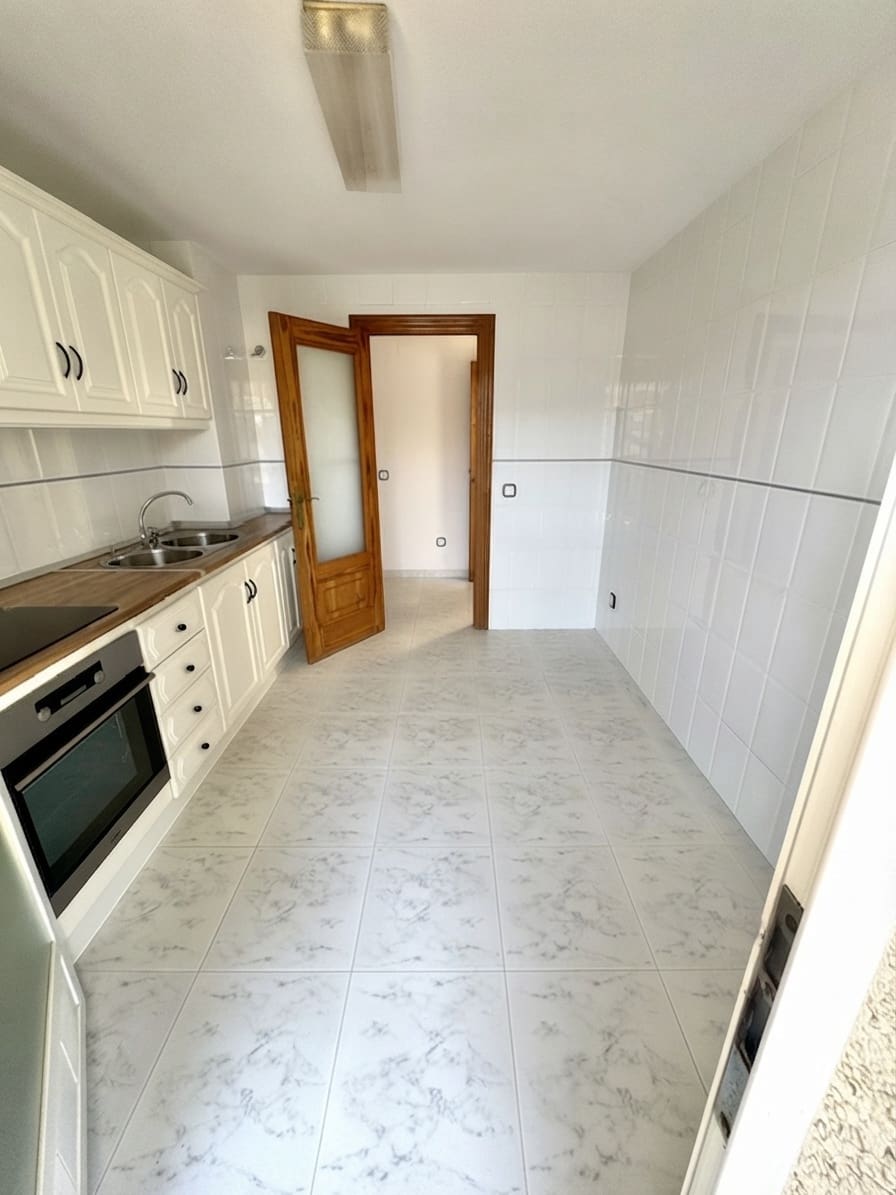 3 bedroom Townhouse for rent in Altea - € 900 (Ref: 9935491)