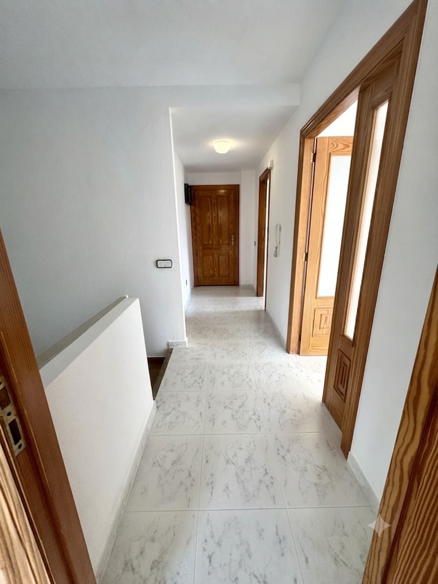 3 bedroom Townhouse for rent in Altea - € 900 (Ref: 9935491)