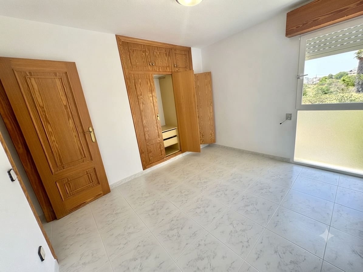 3 bedroom Townhouse for rent in Altea - € 900 (Ref: 9935491)